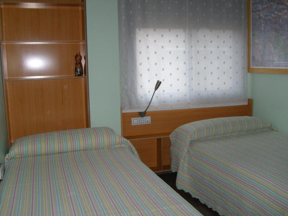Estancias Del Ebro Hotel Zaragoza Szoba fotó